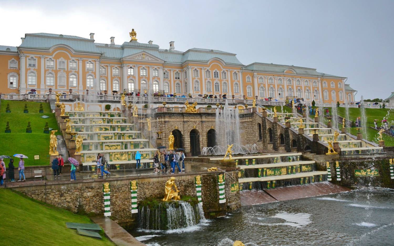 Большой Петергофский дворец и Версаль