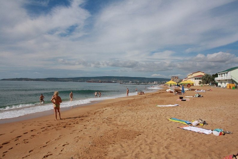 Пляжи в окрестностях Феодосии Где отдыхать?