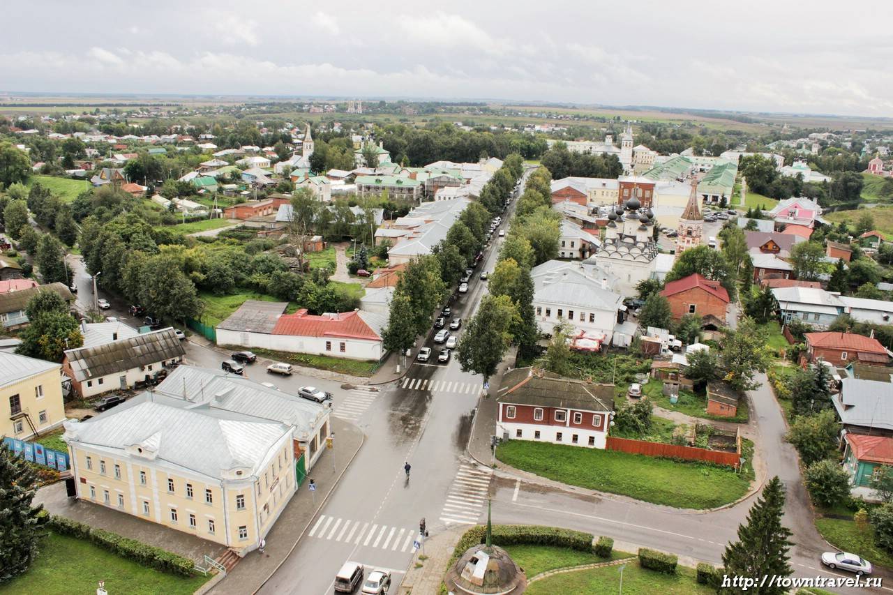 Найти название города по фото