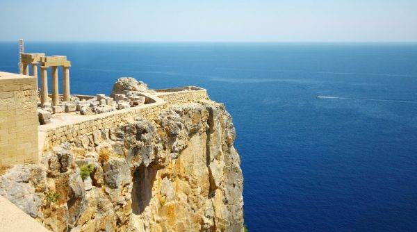 11 мест, которые нужно посетить в Греции