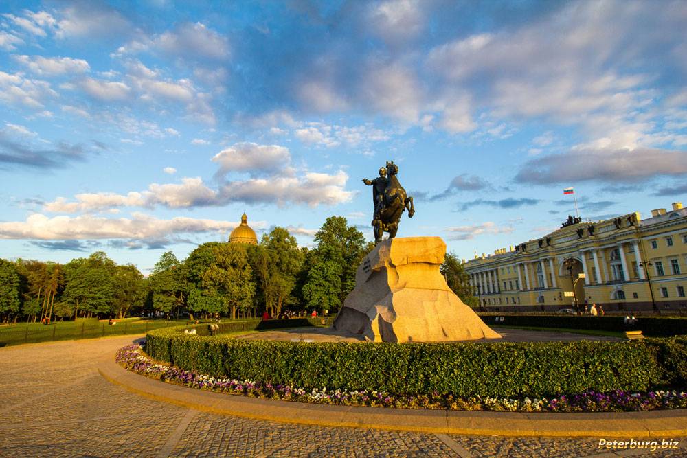 Медный всадник исаакиевский собор