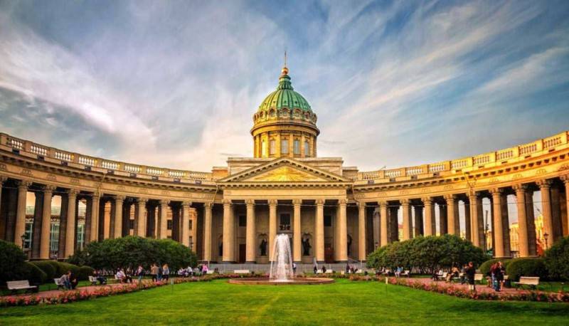 Интересные места и достопримечательности Санкт-Петербурга