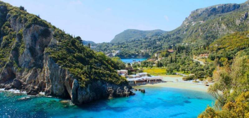 11 мест, которые нужно посетить в Греции