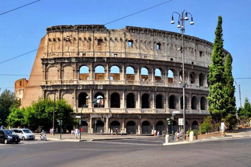 Колизей или амфитеатр Флавиев в Риме, Италия. Полное описание с фото