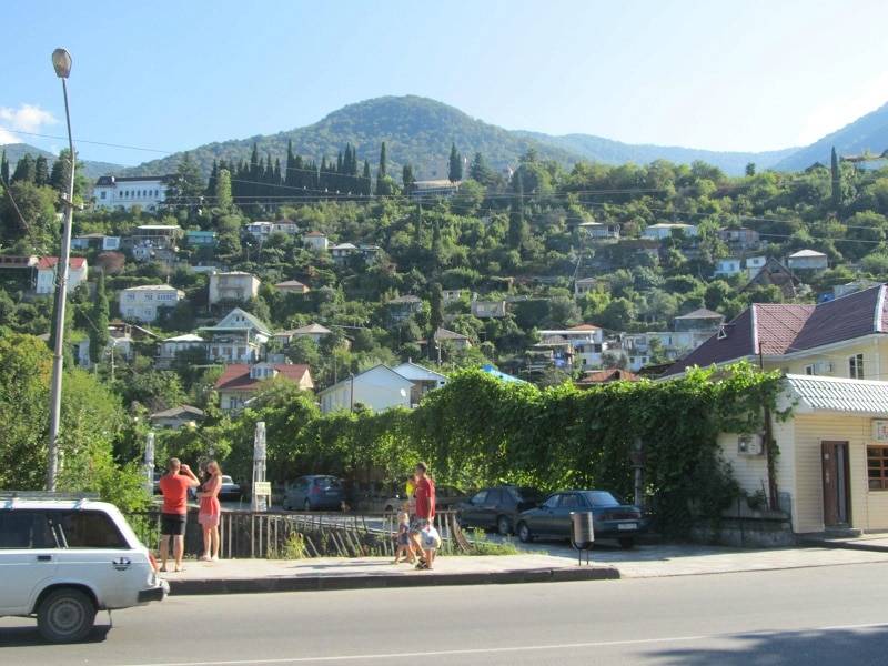 Где остановиться с детьми в Гагре (Абхазия)